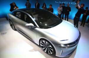 لوسِد أير 2021 سيارة السيدان الكهربائية الفاخرة الأكثر قوة وكفاءة في العالم